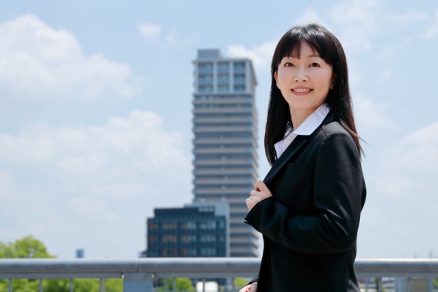 不動産の営業職女性の転職やキャリアアップに役立つ7つの強み 【浅野塾】浅野ヨシオ公式ブログ