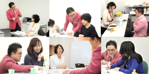 女性の生き方やキャリアについて相談に向き合う浅野ヨシオの個人女性の生き方やキャリアについて相談に向き合う浅野ヨシオの個人セッションの様子 